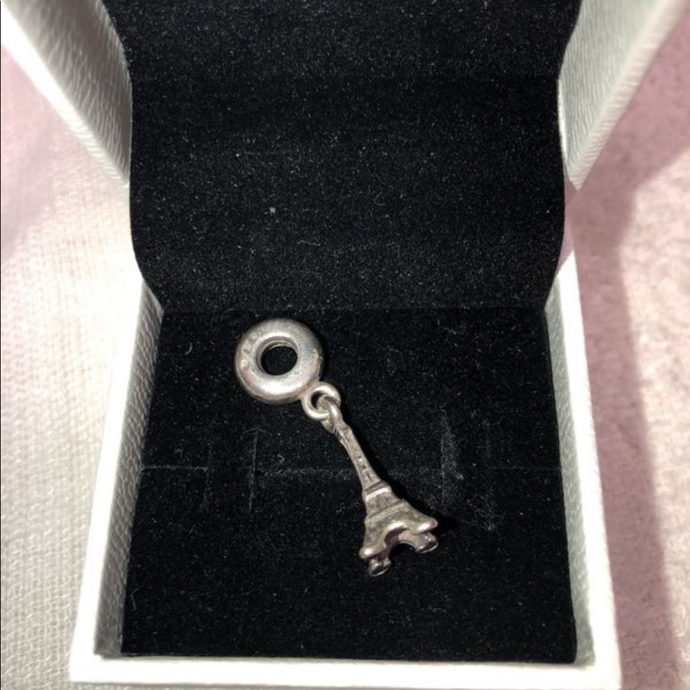 Pandora Eiffel Tower Charm
